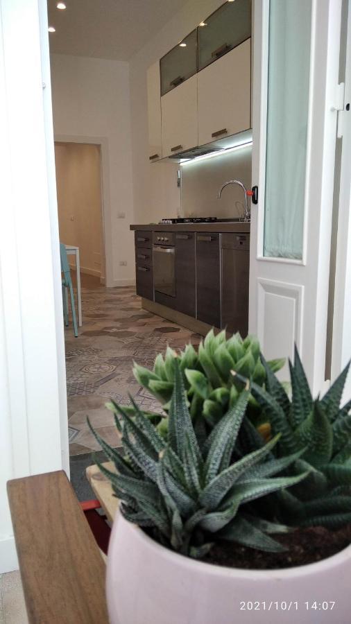 La Maison Della Torre Portici Extérieur photo