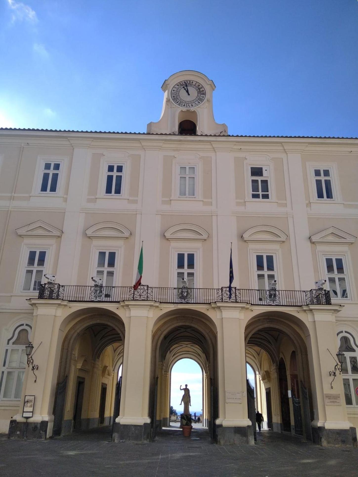La Maison Della Torre Portici Extérieur photo